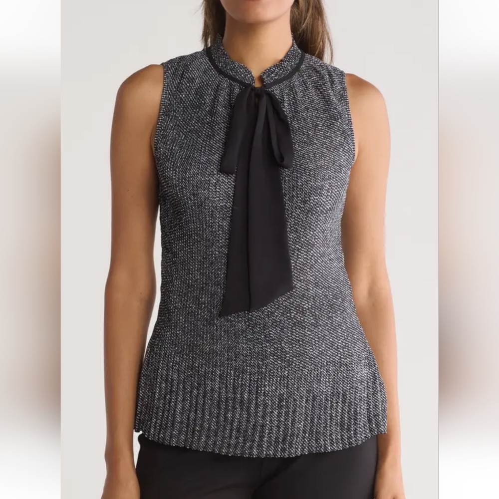 DKNY Black and Gray Sleeveless Knit Blouse